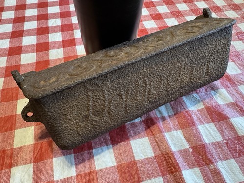 Vintage cast iron - cast, tool