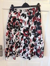 Wallis 100% Cotton Floral