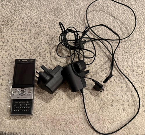 Sony ericsson w715 mobile - sony,
