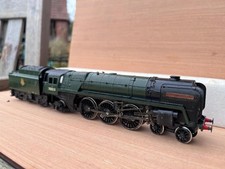 Hornby R552 OO BR Britannia