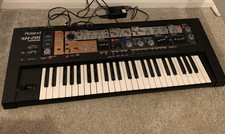 Roland SH-201 Synthesiser