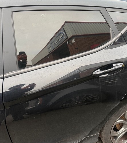 Ford fiesta rear door card - ford,
