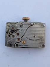 Vintage Cyma 335 Mechanical Watch Movement (Spares/Repairs/Bad Balance)
