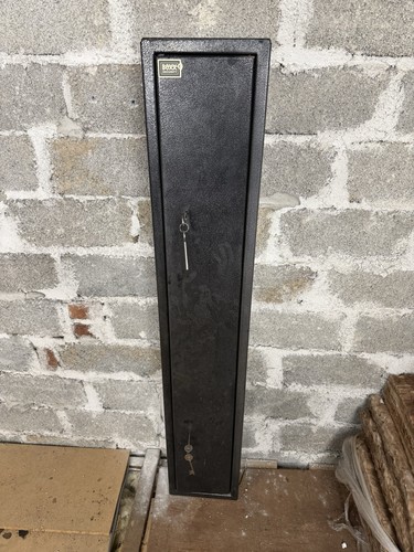 Gun cabinet - gun,
