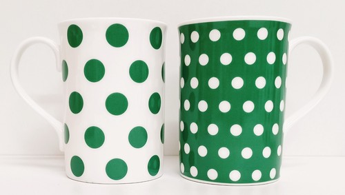 Green dots spots - spots, mugs