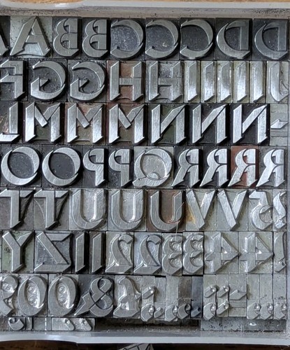 24pt gill shadow - 'gill, uppercase