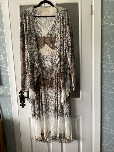 Chesca crystal pleat and - crystal,