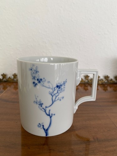 Meissen coffee mug/coffee