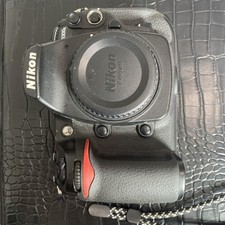 Nikon D300S + Nikkor 17-55mm f2.8 G ED DX + 3 batteries + more in description