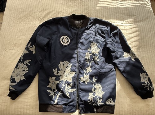 Shin megami tensei bomber - megami, v