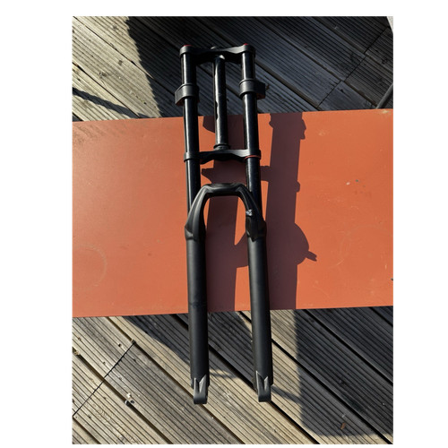 Black triple crown suspension - triple,