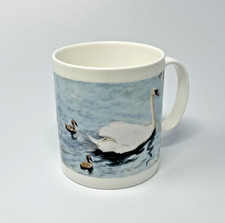 Fine Bone China Mug with Beautiful Image of a Swan & Cygnets - 90mm x 80mm