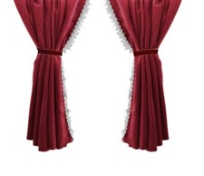 Bordeaux Curtains+Decors Set