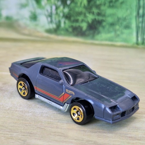 Hot wheels camaro z28 - camaro,