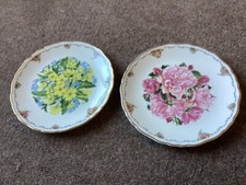 Royal Albert Albertine Rose & Primroses flower plates 8.75 ins diameter