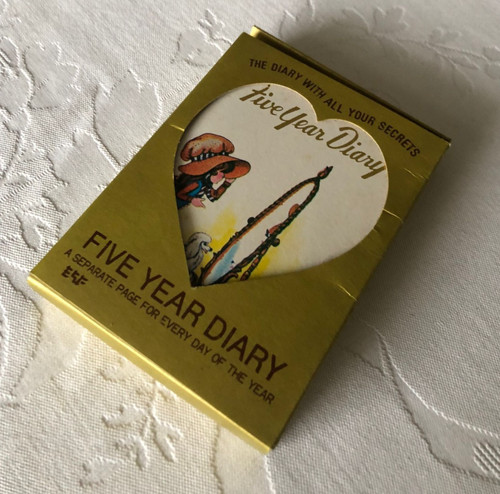 Vintage five year - five, diary