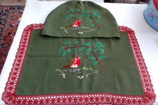 Vintage Christmas Tea Cosy & Tray cloth Embroidered Robin & Holly