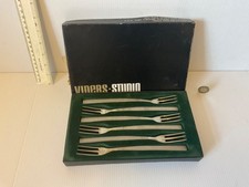 VINERS STUDIO SHEFFIELD BOXED