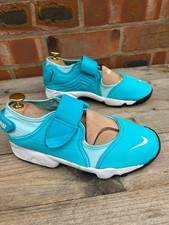 womens NIKE rift - size uk 5.5