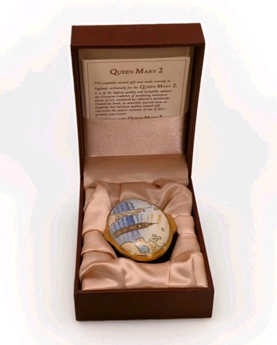Staffordshire enamels queen - staffordshire,
