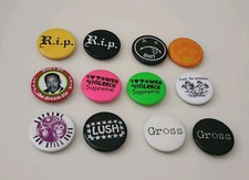 12x Supreme pins metal badges