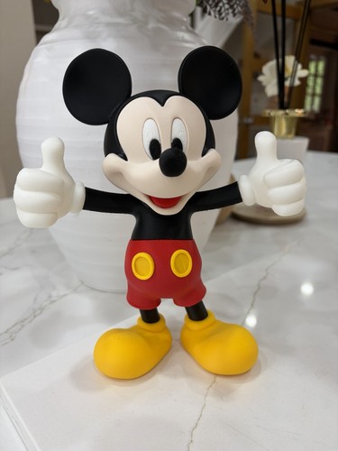 Micky mouse figure - micky,