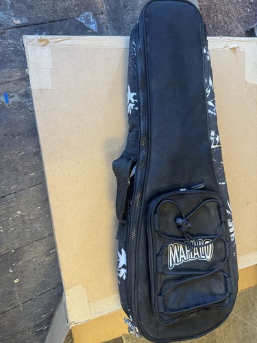Mahalo padded ukulele - mahalo,