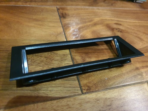 Roland g70 phone jack cover - ,