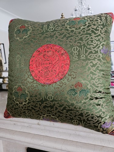 Chinese oriental cushion and - oriental,