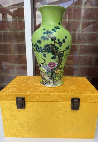 Vintage chinese vase - vintage,