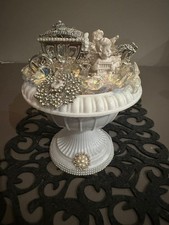 Beautiful Horse And Carriage 2