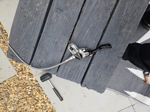 Hope piston brakes - m4, and