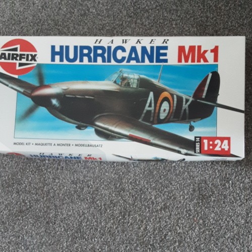 Airfix hawker hurricane - hawker,