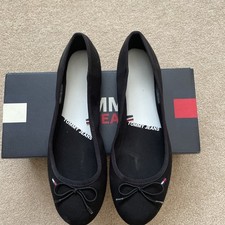 Tommy Hilfiger  Bow Black 6.5 Pumps Ballet Flats Shoes boxed 