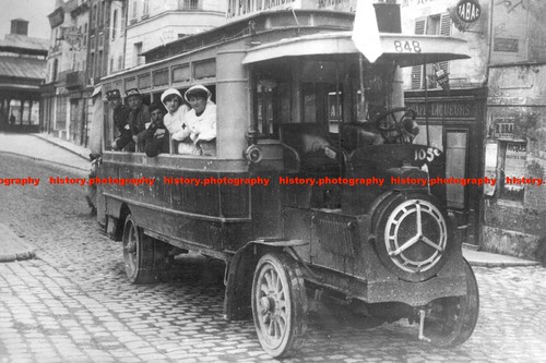F014951 military ambulance - military,
