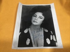 Vintage Elizabeth Taylor Autographed 8x10 Photo Movie Star #3