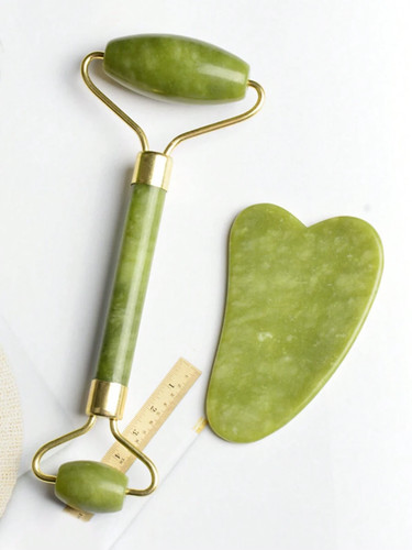 Jade face massage roller - jade,