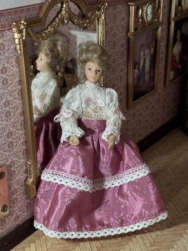 Dollshouse scale elegant - 1/12,