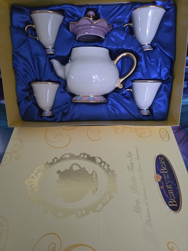New exclusive disney limited - new!, exclusive!disney