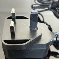 One For All Signal Booster/Splitter for TV 1 Outputs (14x amplified) Plug & Play