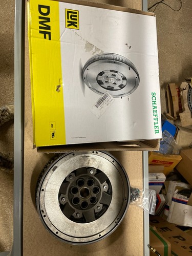 Dual mass flywheel dmf - dmf, (w/
