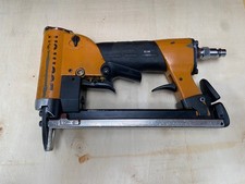 Bostitch 21671B-A-E Air "71" Automatic 71 Series Stapler 