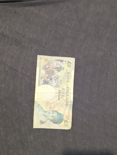 Bank england pounds - pounds, note