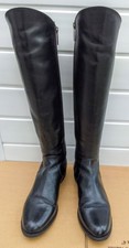 TED & MUFFY ( DUO) SIZE 5  BLACK LEATHER KNEE HIGH BOOTS.     GUW102725B337