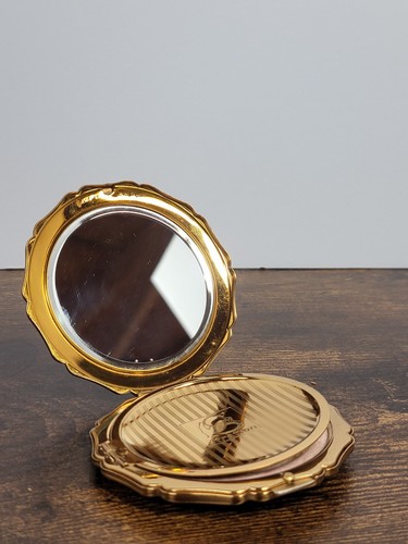 Vintage stratton gold - stratton, tone