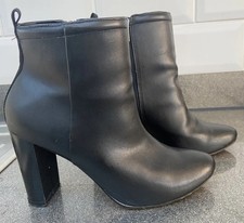 MATT & NAT Women’s Black Zip