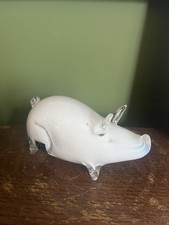 Langham Glass White Glass Pig
