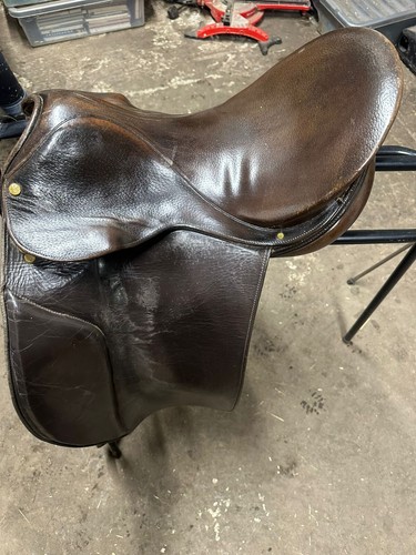 Frank bains dressage saddle - bains,