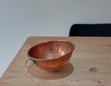 Hammered finish copper mixing bowl brass hanger 8 1/2" 22cm across