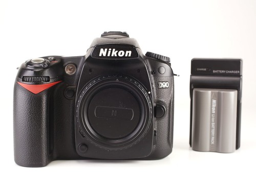 Nikon d90 dslr camera body - dslr,